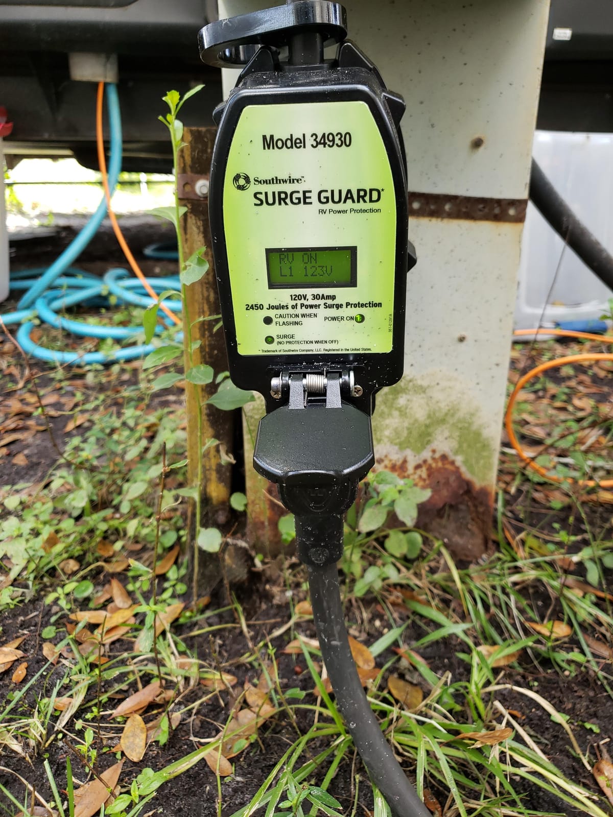 Surge Guard Southwire 34930 30A - Full Protection Portable with LCD Display Black customer photo 1