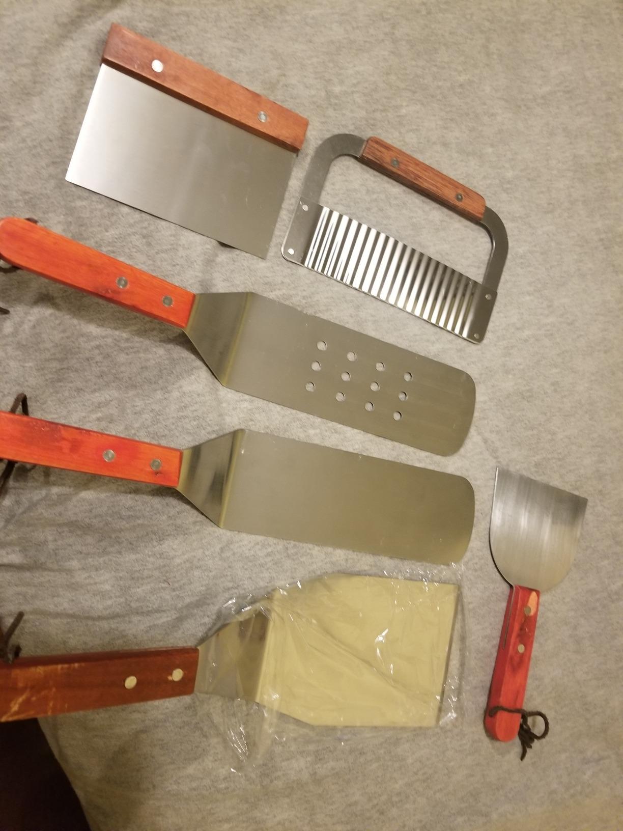 ROMANTICIST 8pc Professional Stainless Griddle Accessories Kit customer photo 2