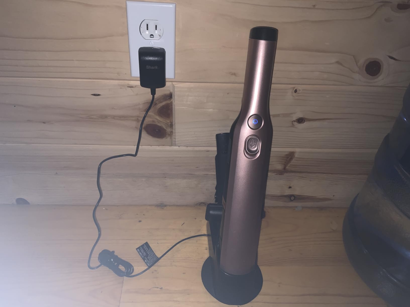 Shark WV201 WANDVAC Handheld Vacuum, Lightweight at 1.4 Pounds with Powerful Suction, Charging Dock, Single Touch Empty and Detachable Dust Cup,Graphite, Slate customer photo 1