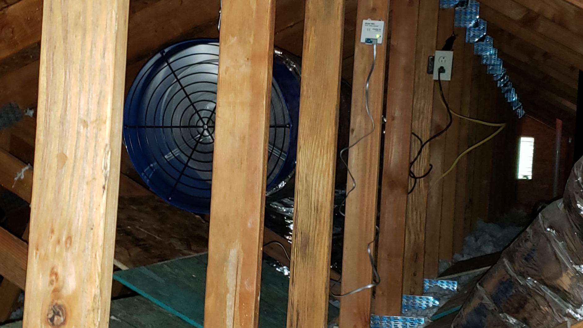 QA-Deluxe 5500 Energy Efficient Whole House Fan 2 Speed Temp/Timer Control customer photo 2