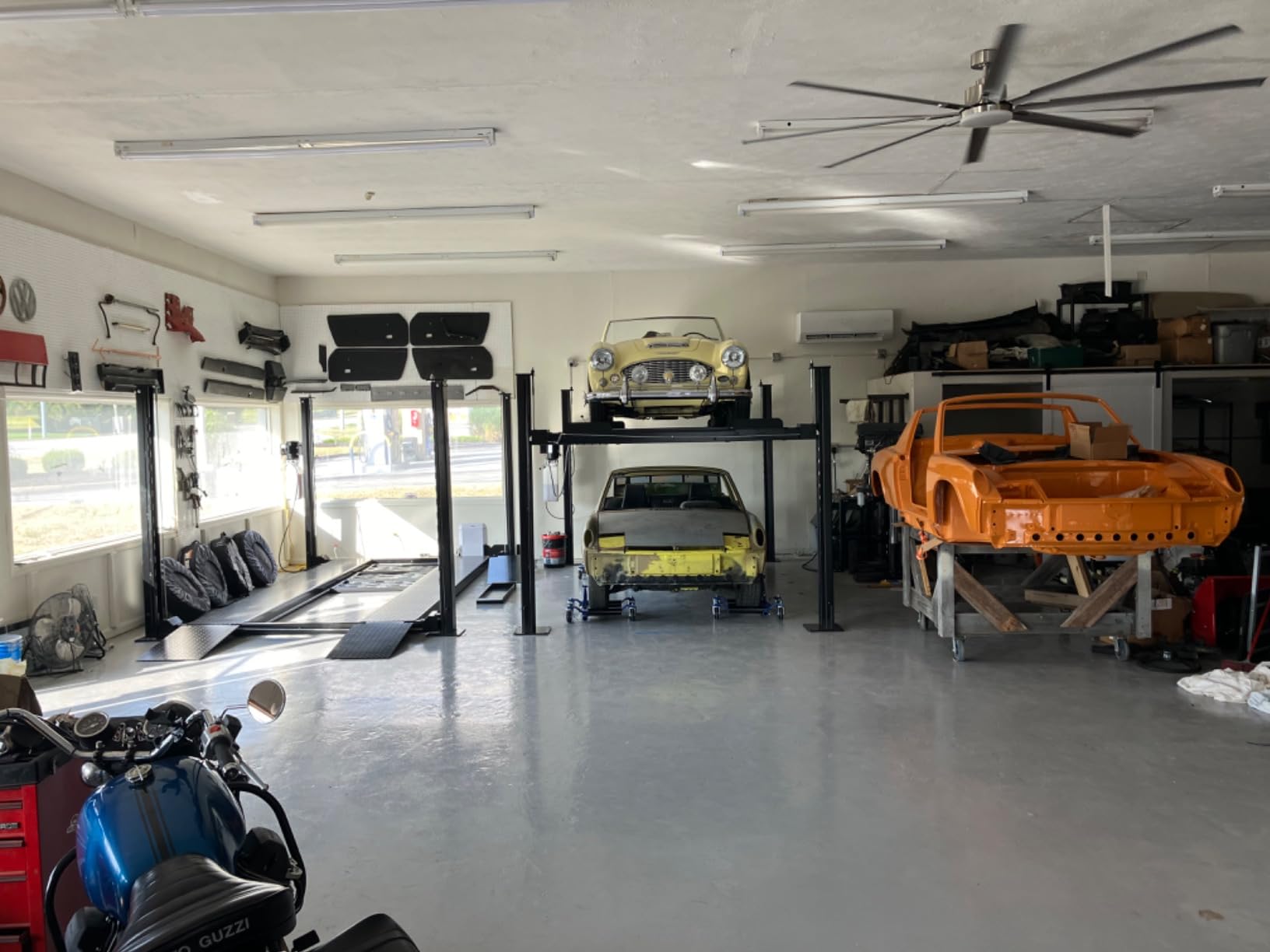 APlusLift 8SXLT 8000LB Extra Tall Long Wide 4-Post Car Lift 3 Year Warranty customer photo 2
