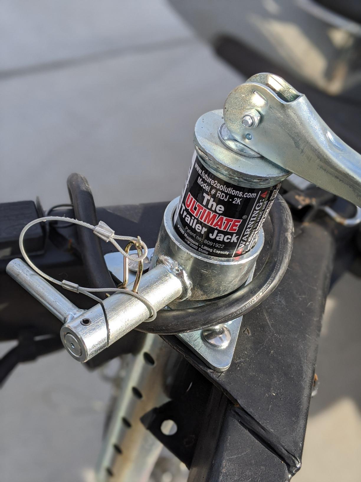 – USA-Owned – Fastest Jack on The Market – 2000lb No-Crank Tongue Jack for Boat, RV & Utility Trailers customer photo 2