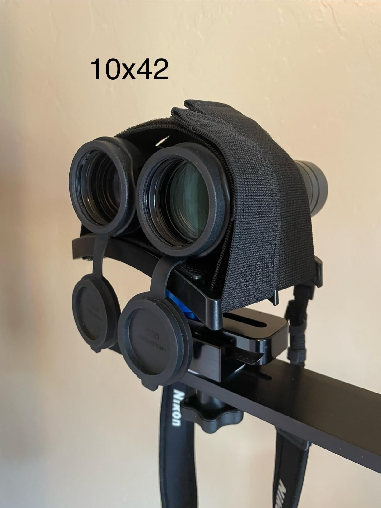 Gosky Universal Binocular Tripod Mount, Stabilite Adapter - 1/4-20 - New Rest Compatible with All Tripods customer photo 1