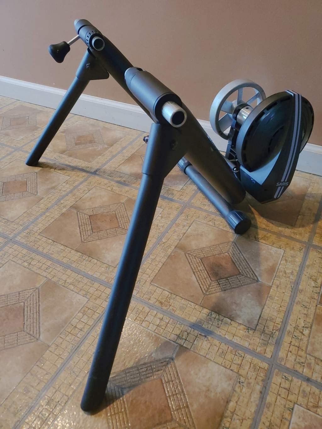 Saris M2 Smart Indoor Electromagnetic Resistance Bike Trainer, Compatible with Zwift App customer photo 2