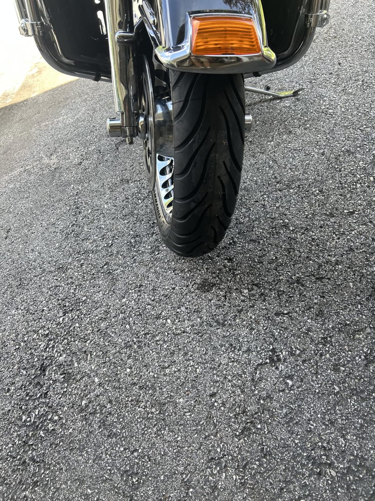 MICHELIN Commander III Touring Front Tire - MT90B-16 (72H) customer photo 2