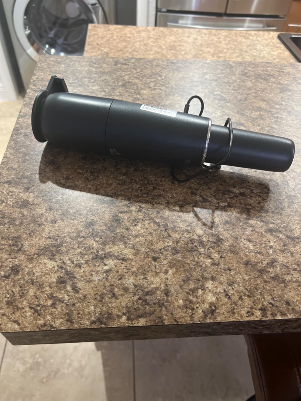 Bissell AeroSlim Cordless Handheld Vacuum, 29869 customer photo 2