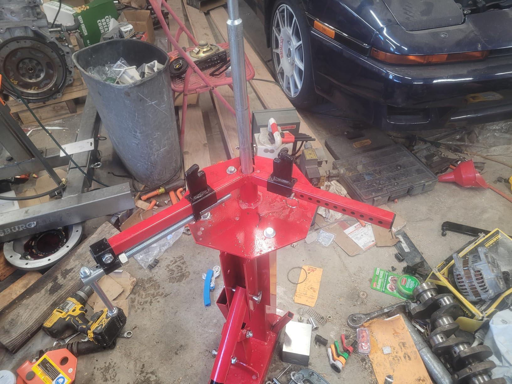 Manual Tire Changer, Portable Bead Breaker for 8” to 16” Tires customer photo 2