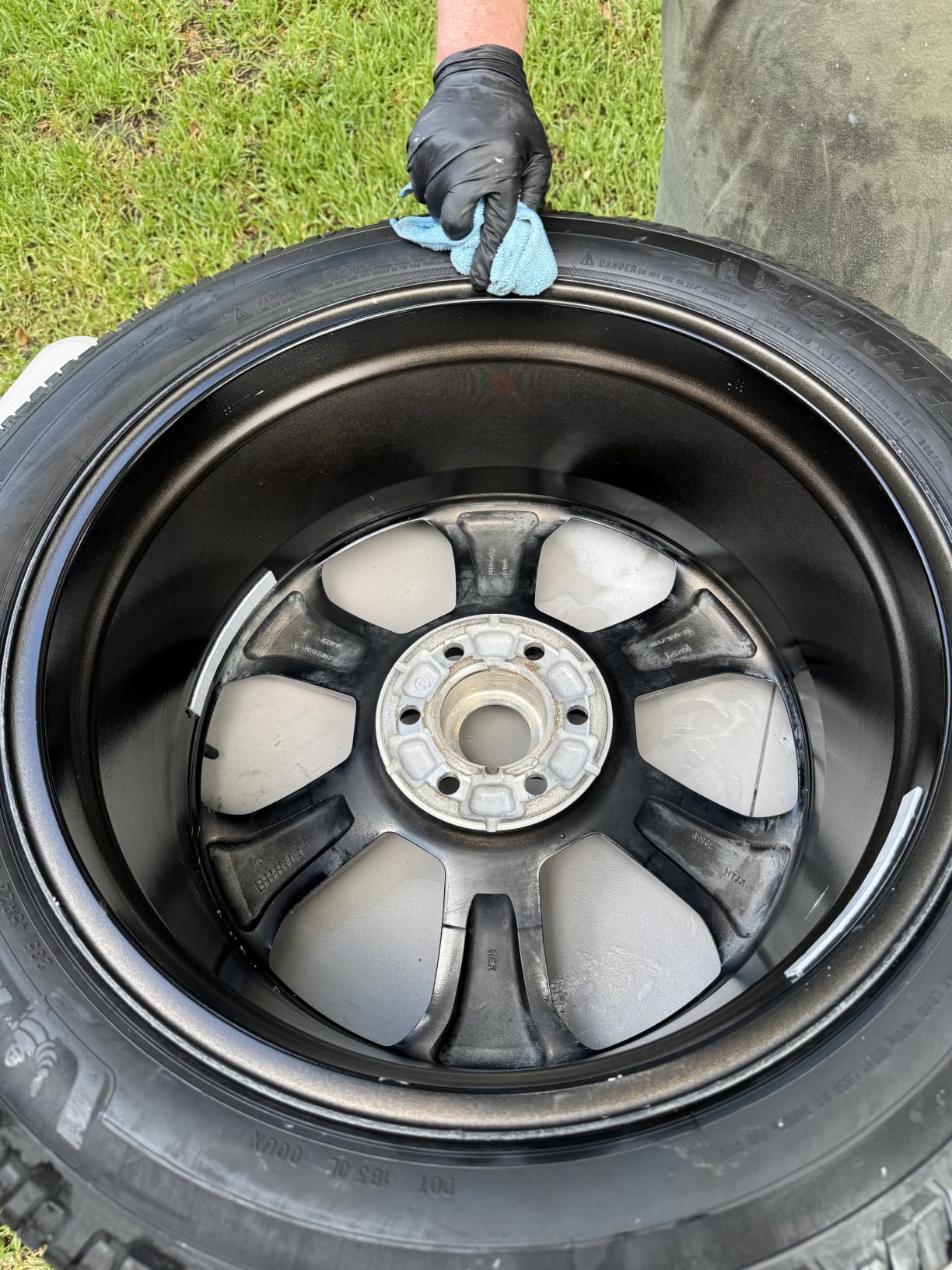 SONAX The Beast Wheel Cleaner, Color-Changing Non-Acid Formula, 1 Liter customer photo 1