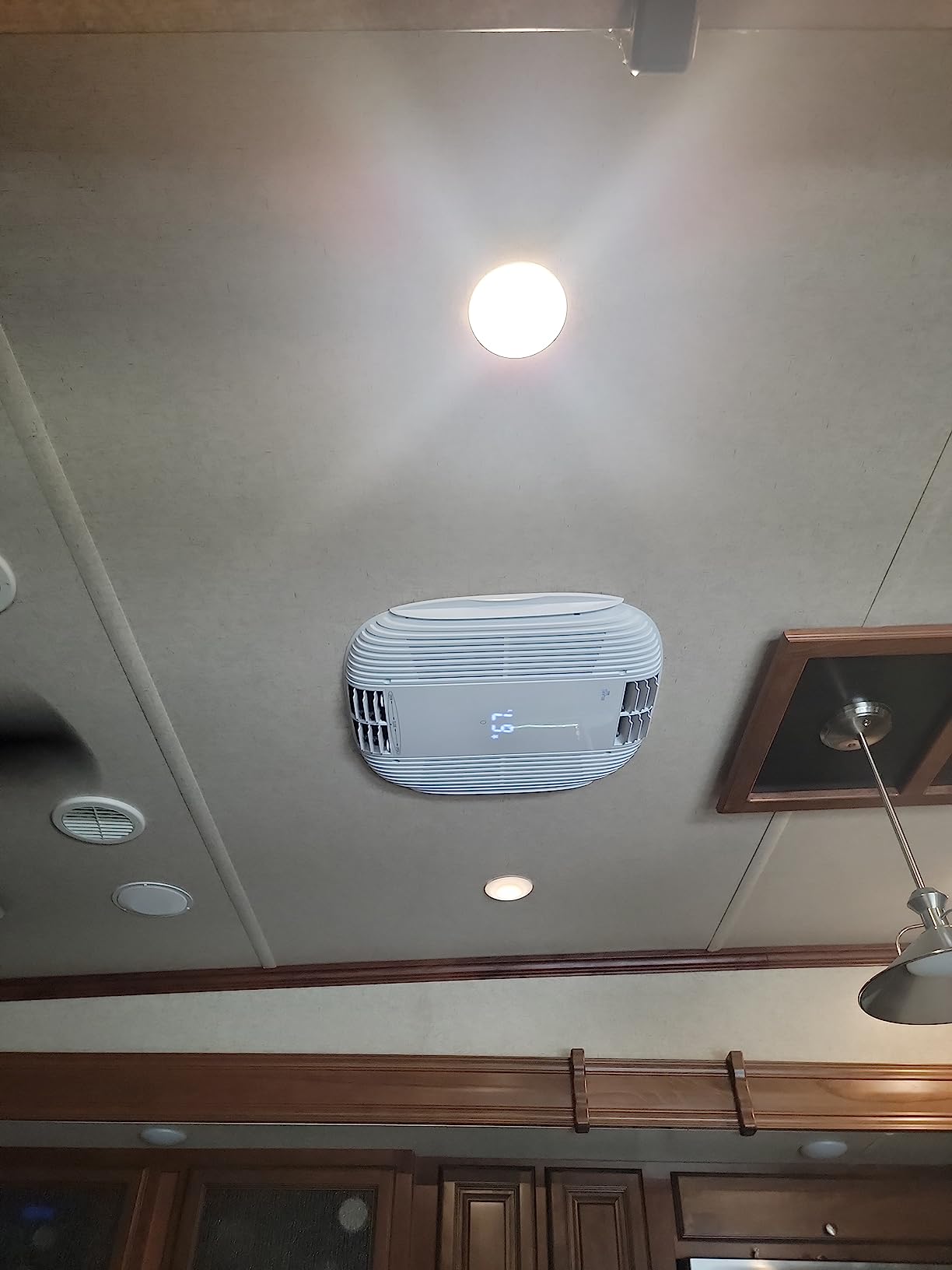 RecPro RV 15K AC Heat Pump Ducted/Non-Ducted White 110-120V customer photo 1