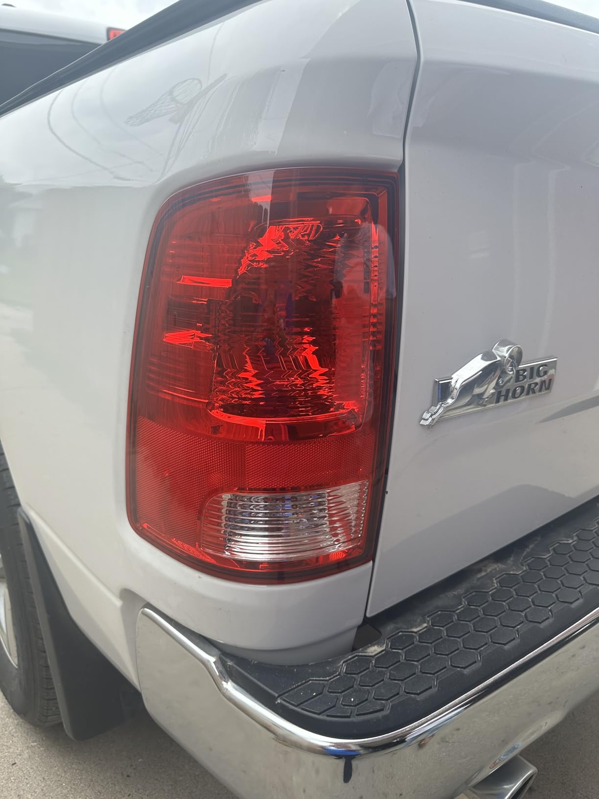 Boine Right Side Tail Light Compatible With 2009-2018 Dodge Ram 1500 2500 3500 - Bulb Included (Right Passenger Side) customer photo 2