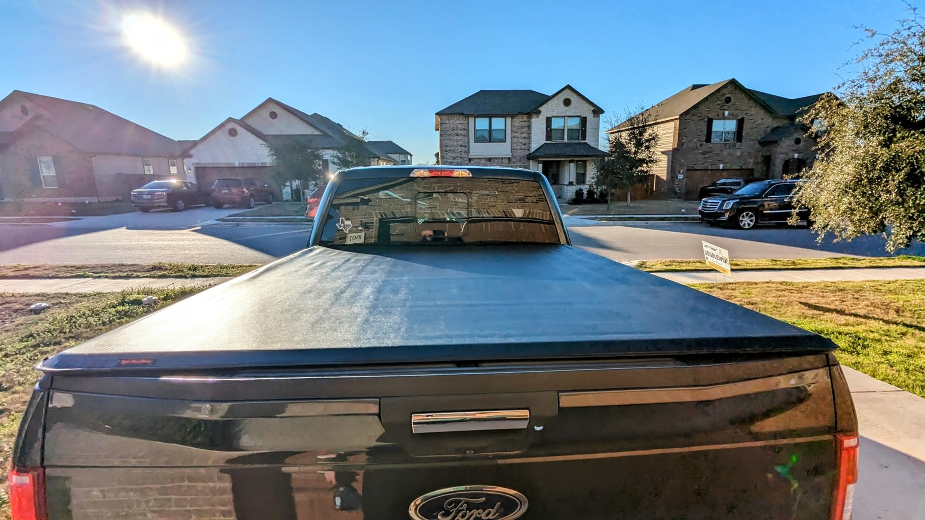 MaxMate Soft Roll-up Truck Bed Tonneau Cover Compatible with 2021-2026 Ford F-150; Lightning | 5.5' (67
