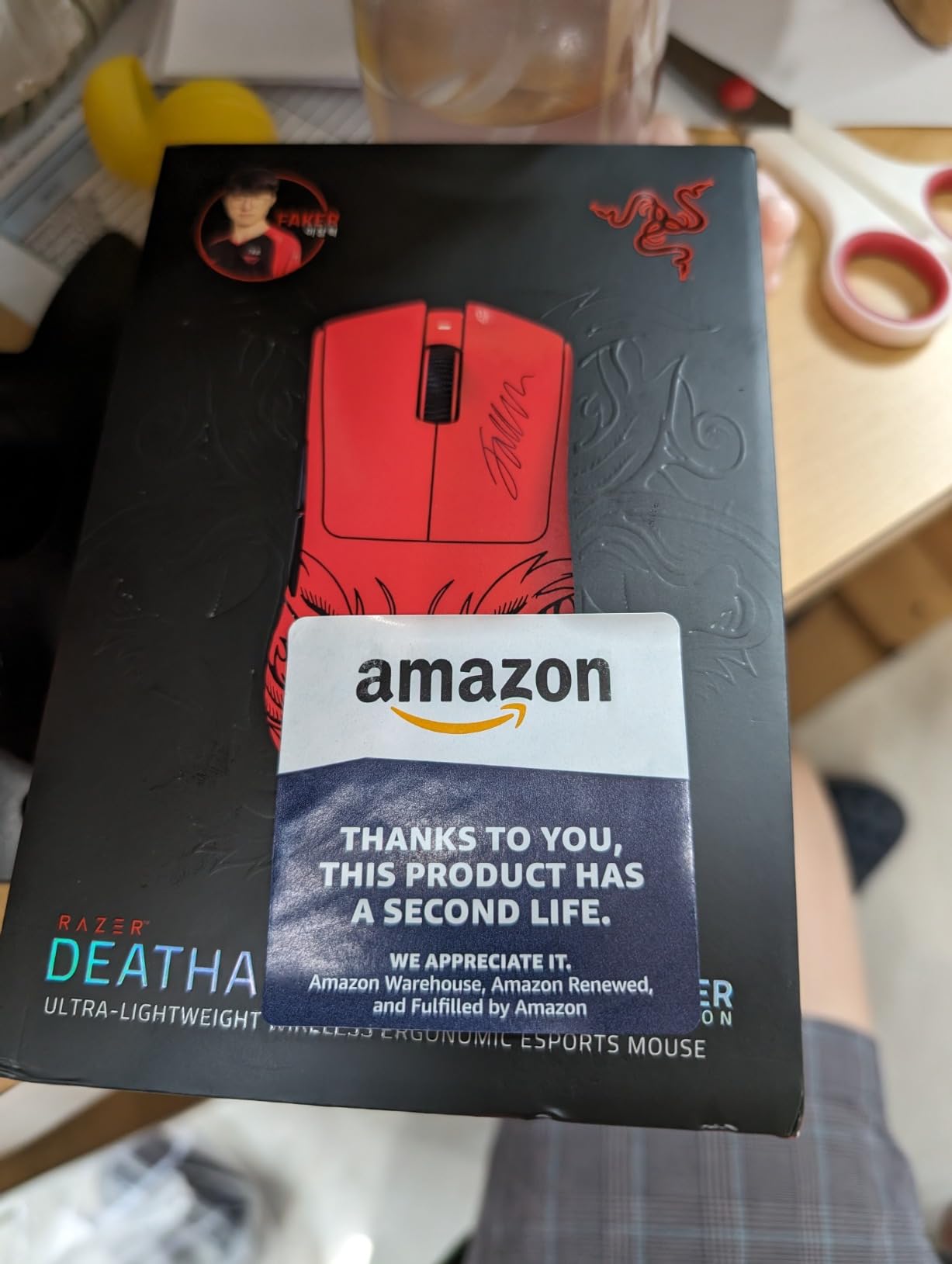 Razer DeathAdder V3 Pro Wireless Gaming Mouse, 63g, 90 Hr Battery, Black customer photo 2