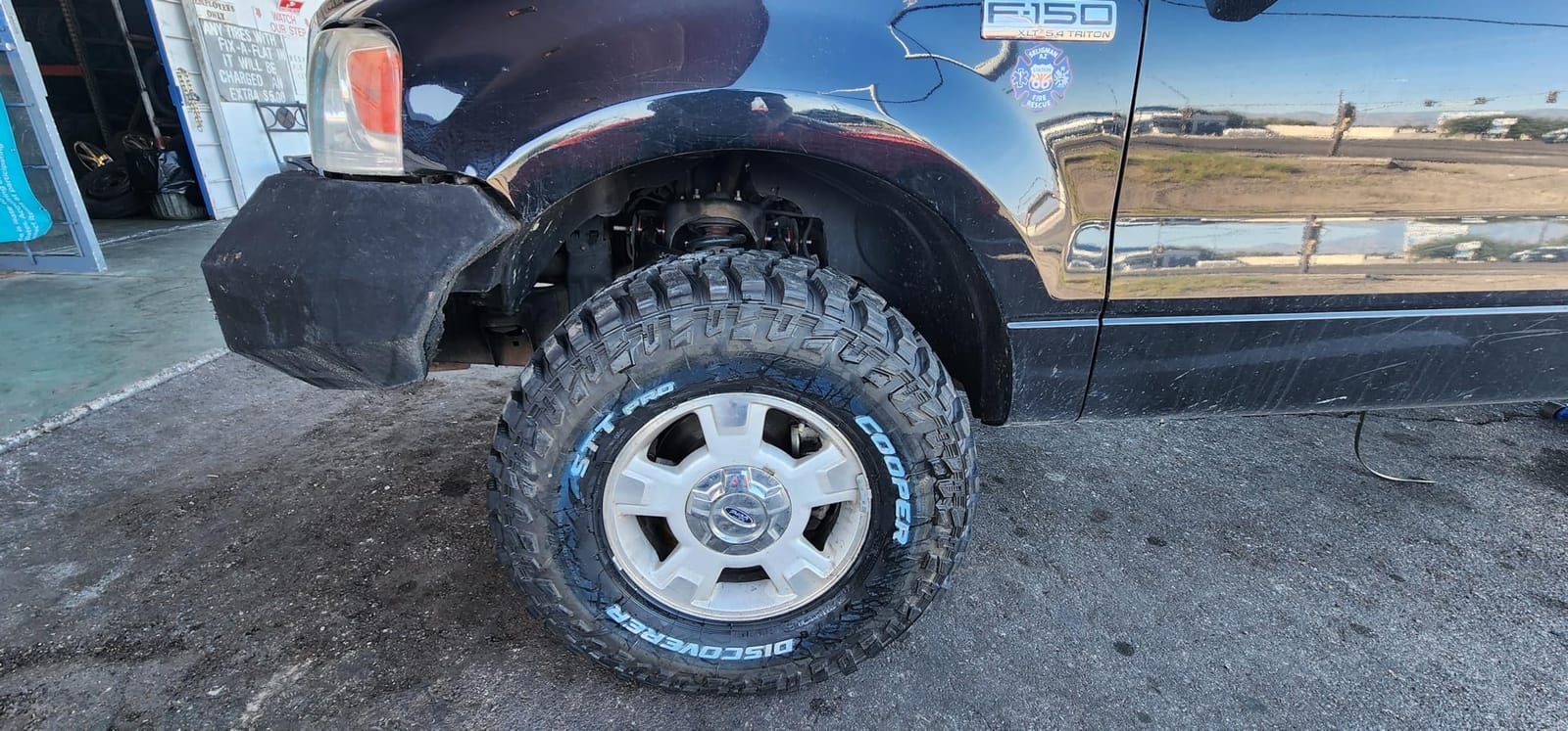 Cooper Discoverer STT Pro All-Season 35X12.50R17LT 121Q Tire customer photo 1