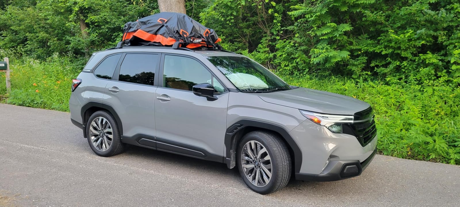 FIVKLEMNZ 21 Cubic Rooftop Cargo Carrier Waterproof Soft Car Roof Bag customer photo 1