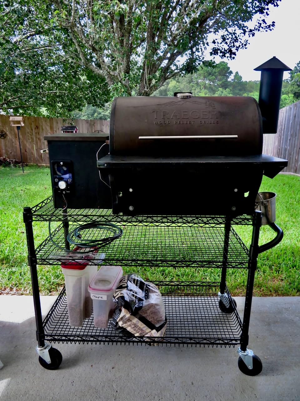 Comnova Grill Cover for Traeger Pro 22 & 575 Series - 600D Wood Pellet Smoker Cover for Traeger Waterproof & Heavy Duty, Premium Pellet BBQ Cover for Treager Pro 22 / Pro 575, Z Grills 550B and More customer photo 1