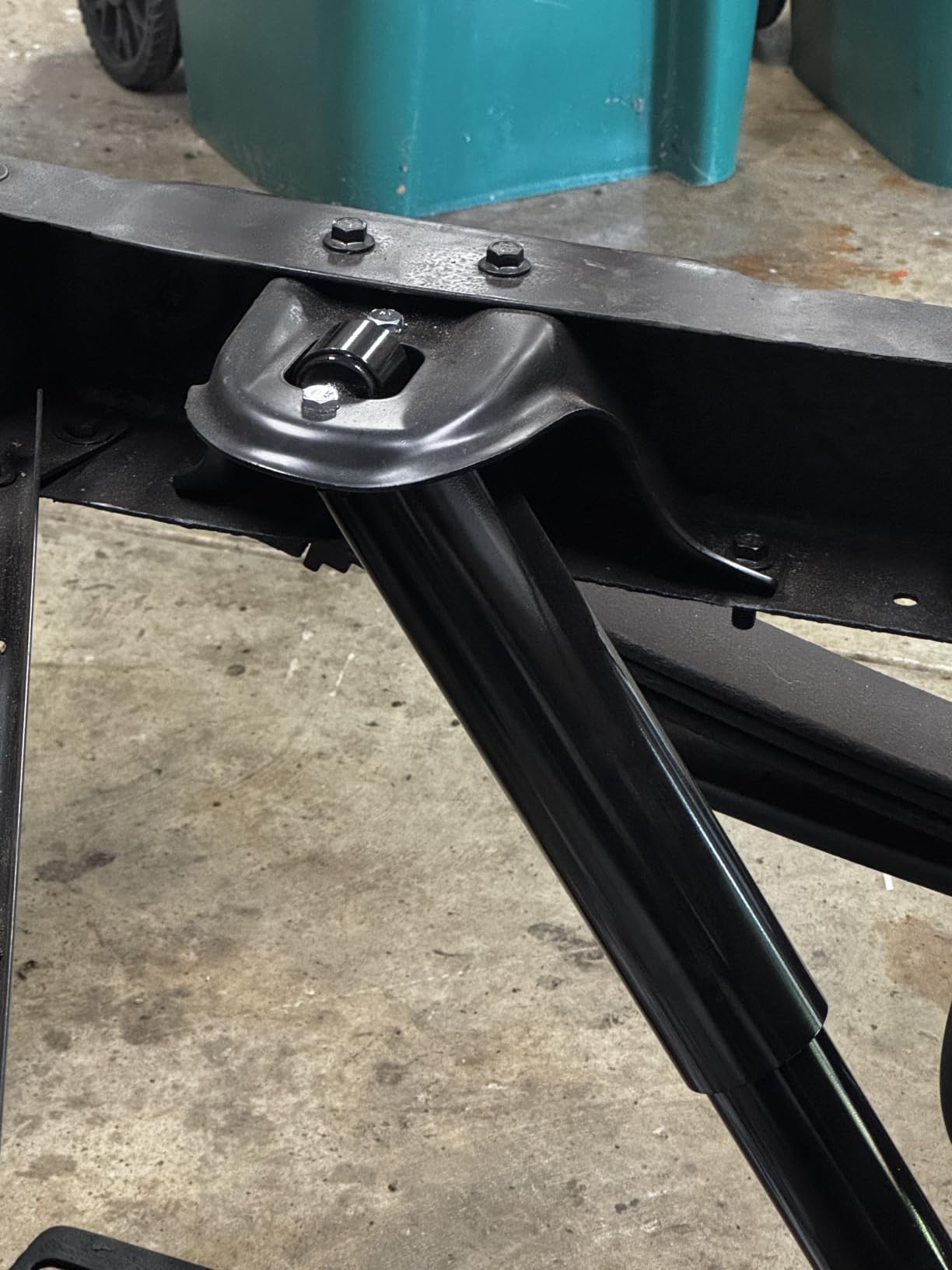 Detroit Axle - 4 Shocks Absorbers for 2011-2022 Chevrolet Silverado 2500 HD customer photo 1