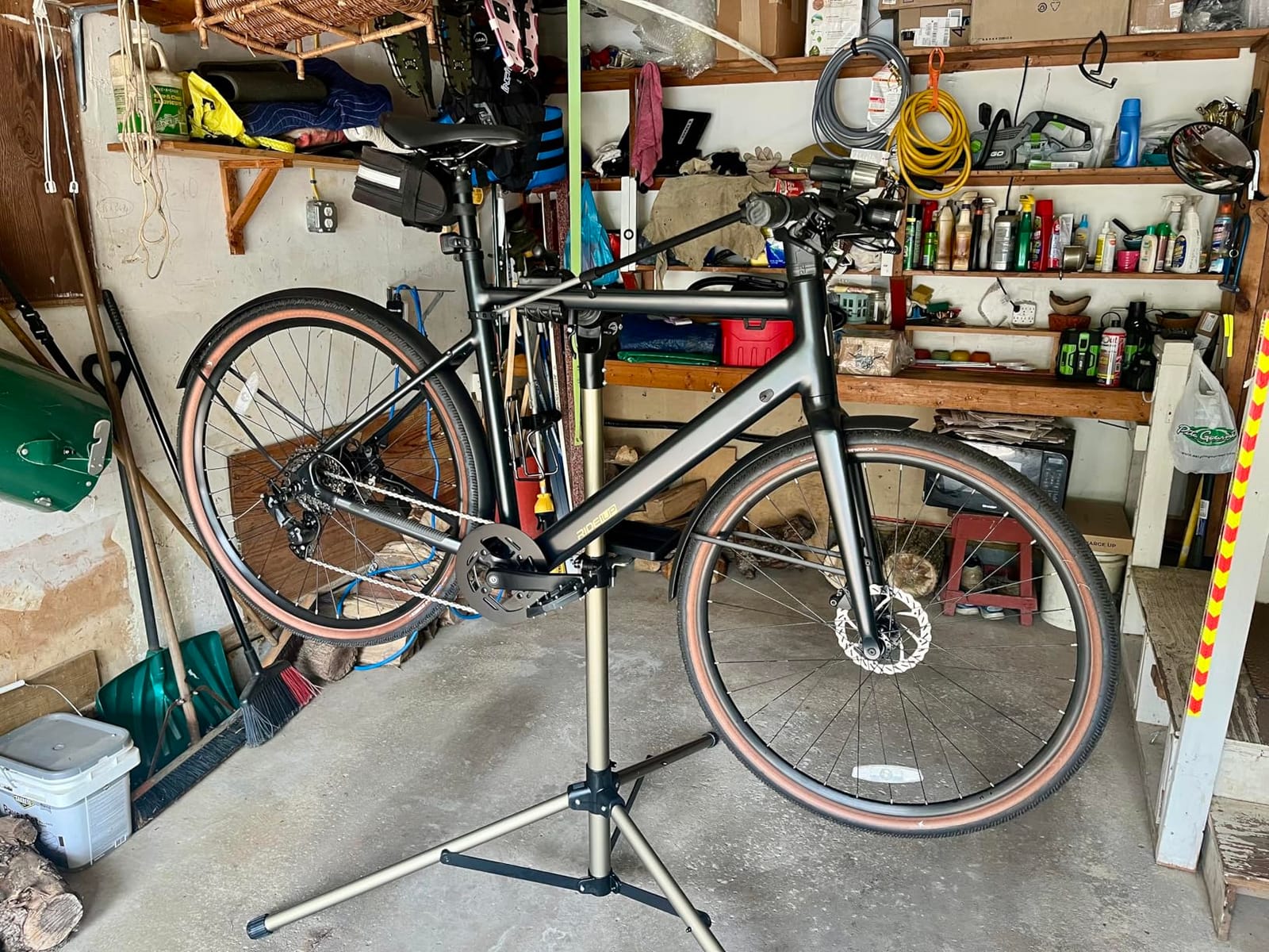 CXWXC Bike Repair Stand 88lbs- E Bike Stand for Maintenance Workstand customer photo 2