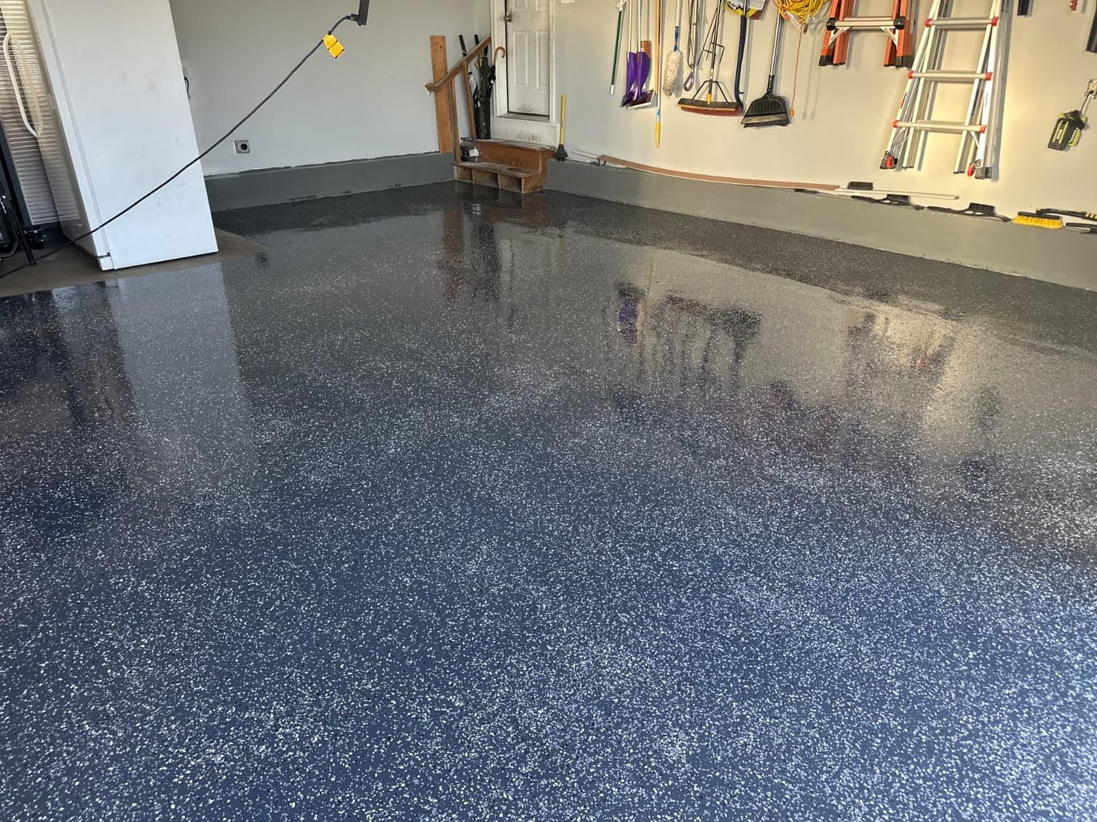 BP Resins: Single Shot | 100% Solids Epoxy Resin Kit (3 Gallons) Premium, Two Component Gloss Coat Finish- Low VOC! Industrial Use, Garages, Floors & More! (Charcoal Metallic) + Free Mixer! customer photo 2