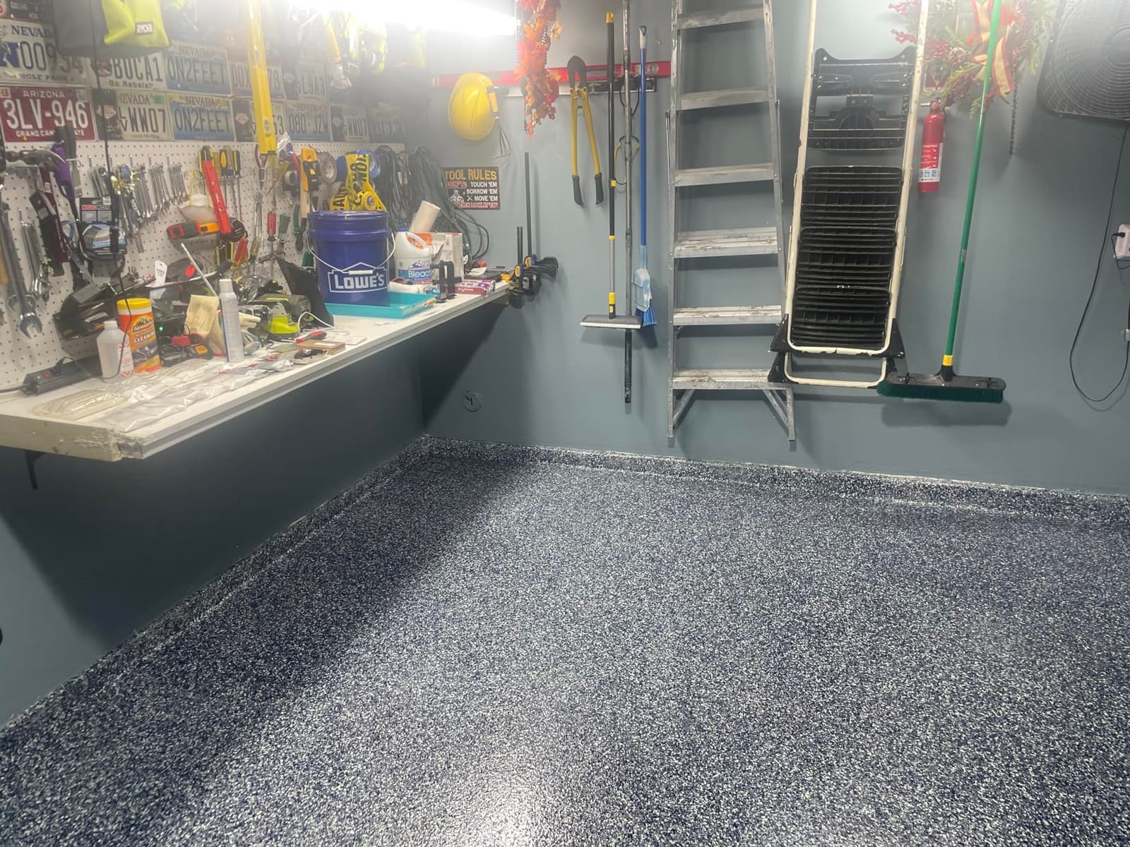 Clear Floor Epoxy Resin for Garages, Basements, Warehouses, Retail Stores and More | Highly Durable | Resistant to Scratches, Spills, and Stains | 1.5 Gallon Kit | 5.7 L customer photo 2