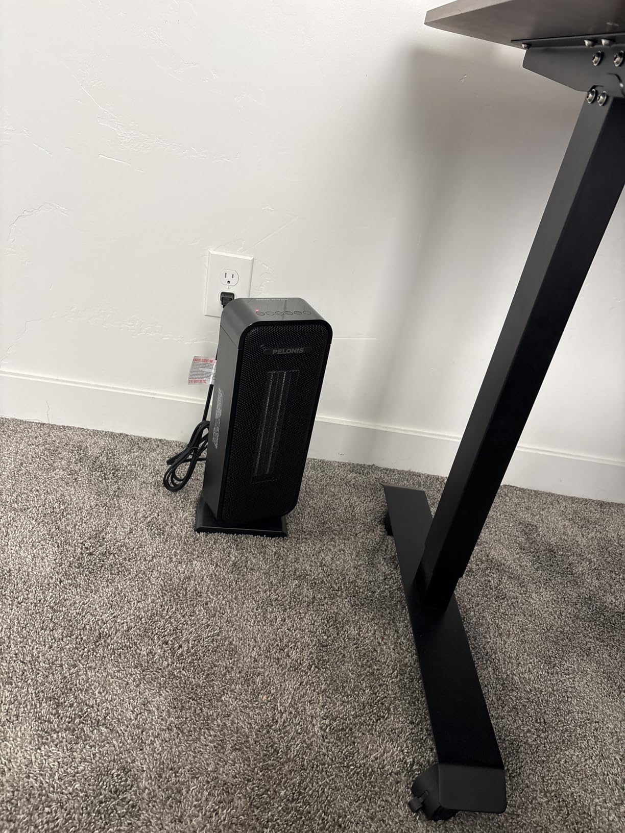 PELONIS 30” Ceramic Tower Space Heater with Adjustable Thermostat for Large Room, 75° Oscillation, Remote Control & 12H Timer, Tip-Over Switch & Overheating Protection, 1500W, PHF15RSAPH30, Black customer photo 1