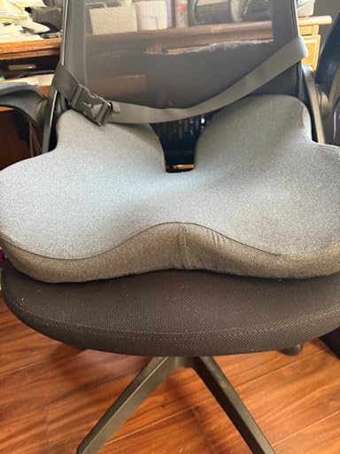 Dreamer Car Seat Cushion for Tailbone & Sciatica Pain Relief customer photo 2