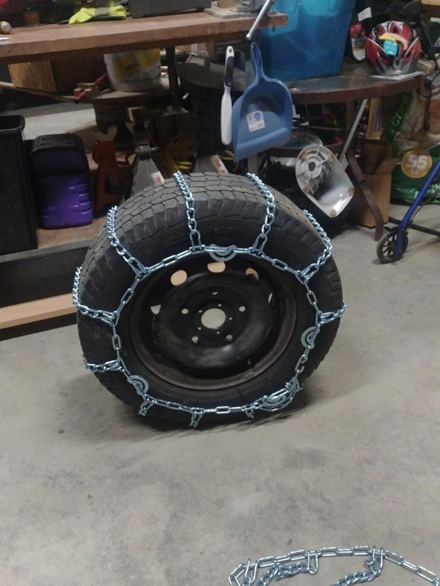SCITOO QG2228CAM Snow Chains for Passenger Car,Pickup,Trucks,SUV - Set of 2 customer photo 1