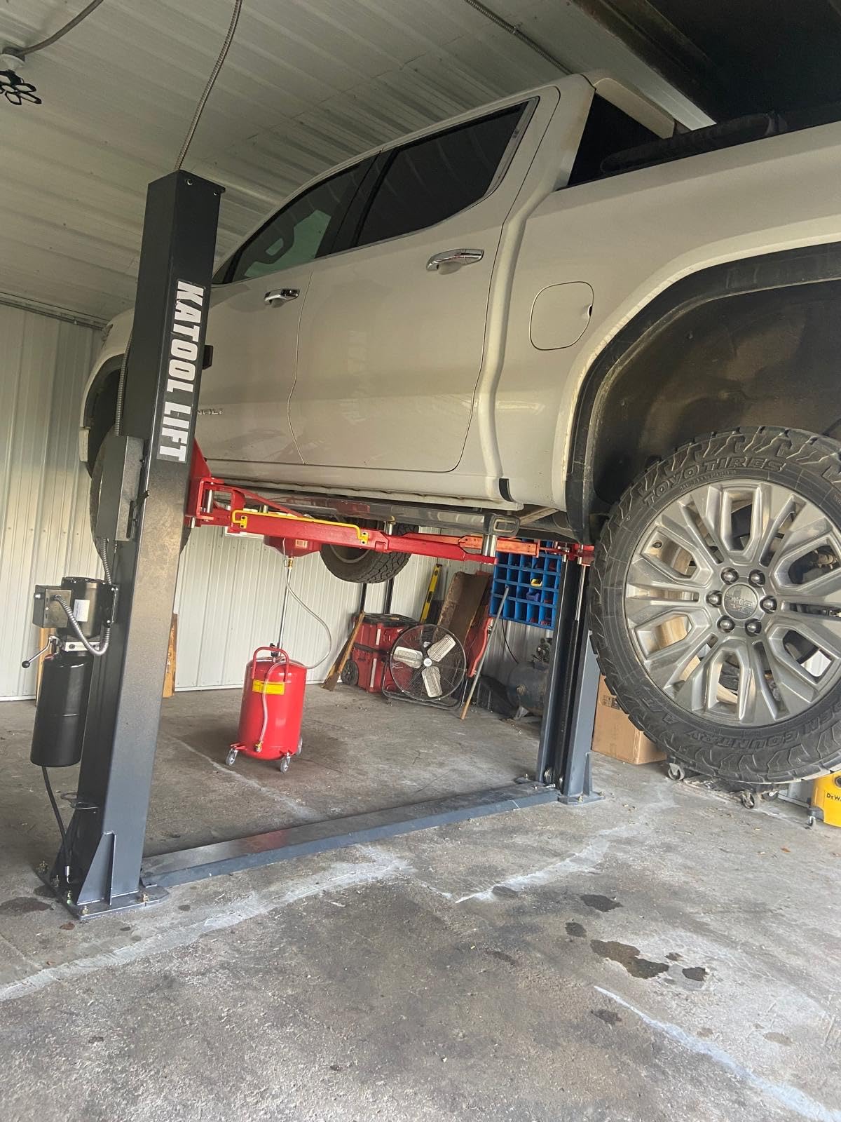 12000 Lbs 4.0HP Two Post Lift Single Lock Release Auto Lift Car Lift 2-Post Lift Truck Hoist customer photo 1