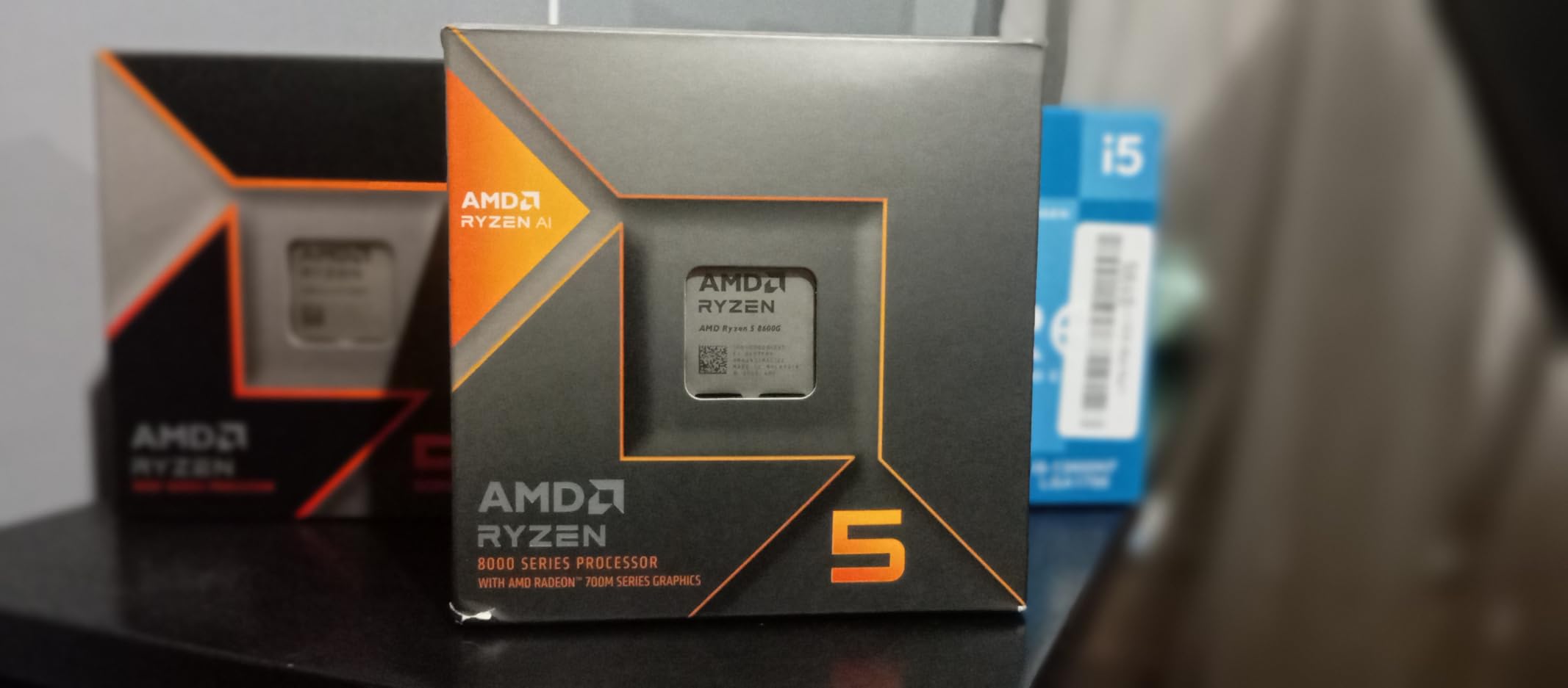 AMD Ryzen 5 8600G customer photo 2