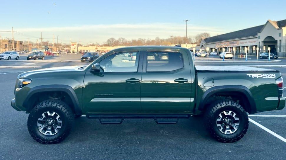 BFGoodrich All-Terrain T/A KO3 Car Tire for Light Trucks, SUVs, and Crossovers, LT265/75R16/E 123/120S customer photo 1