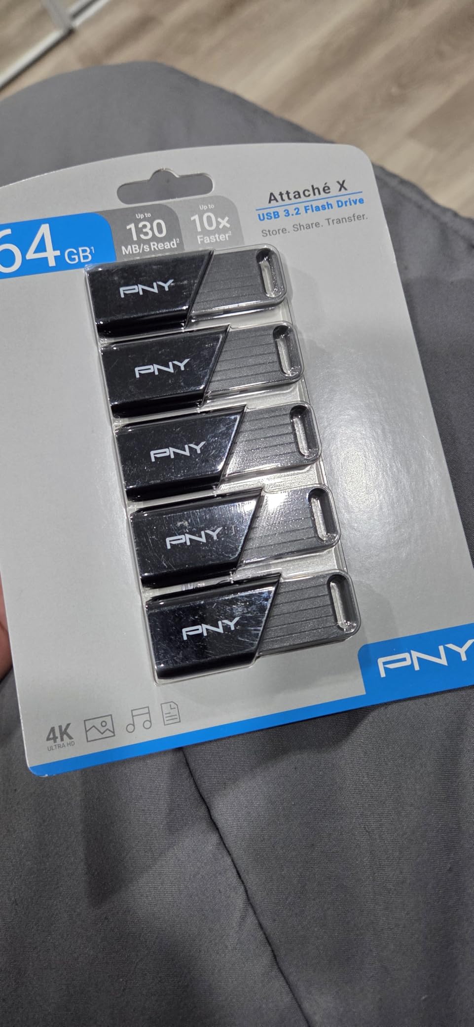 PNY 256GB Attaché X USB 3.2 Gen 1 Flash Drive customer photo 1