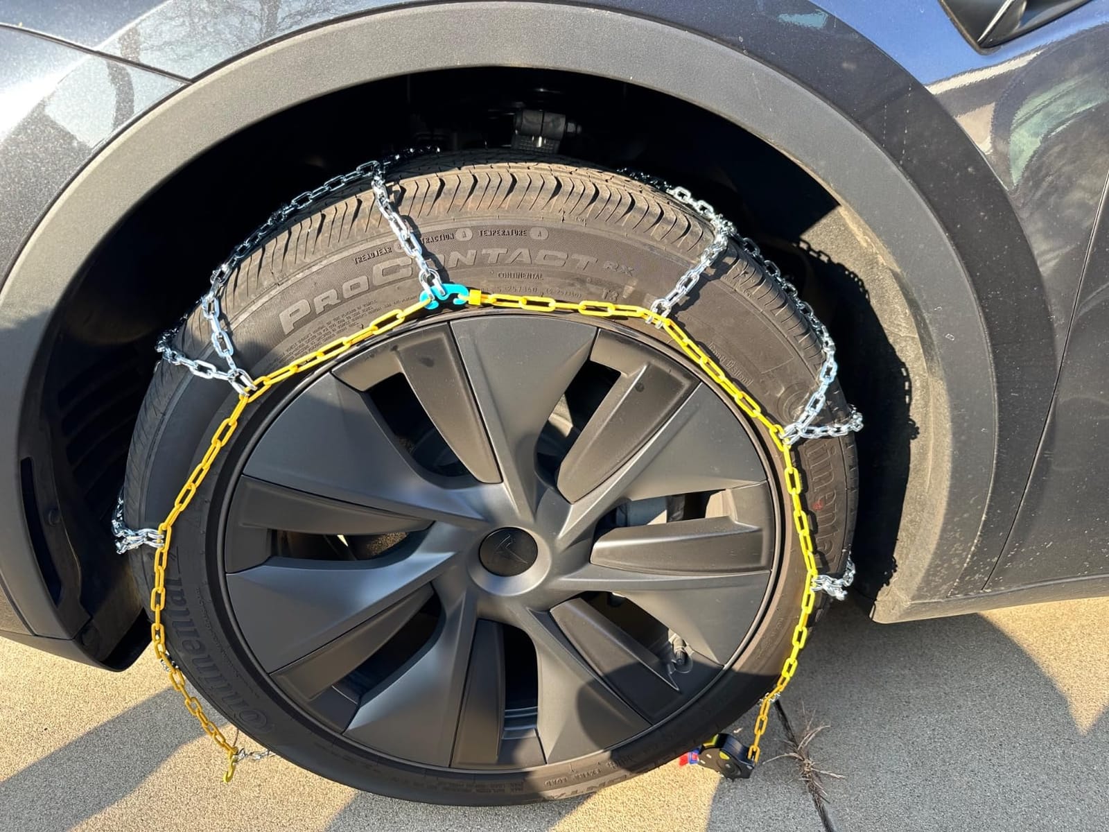 DEDC Auto Lock Y-type Snow Tire Chain for SUV Pickup truck 255 265 275 customer photo 1