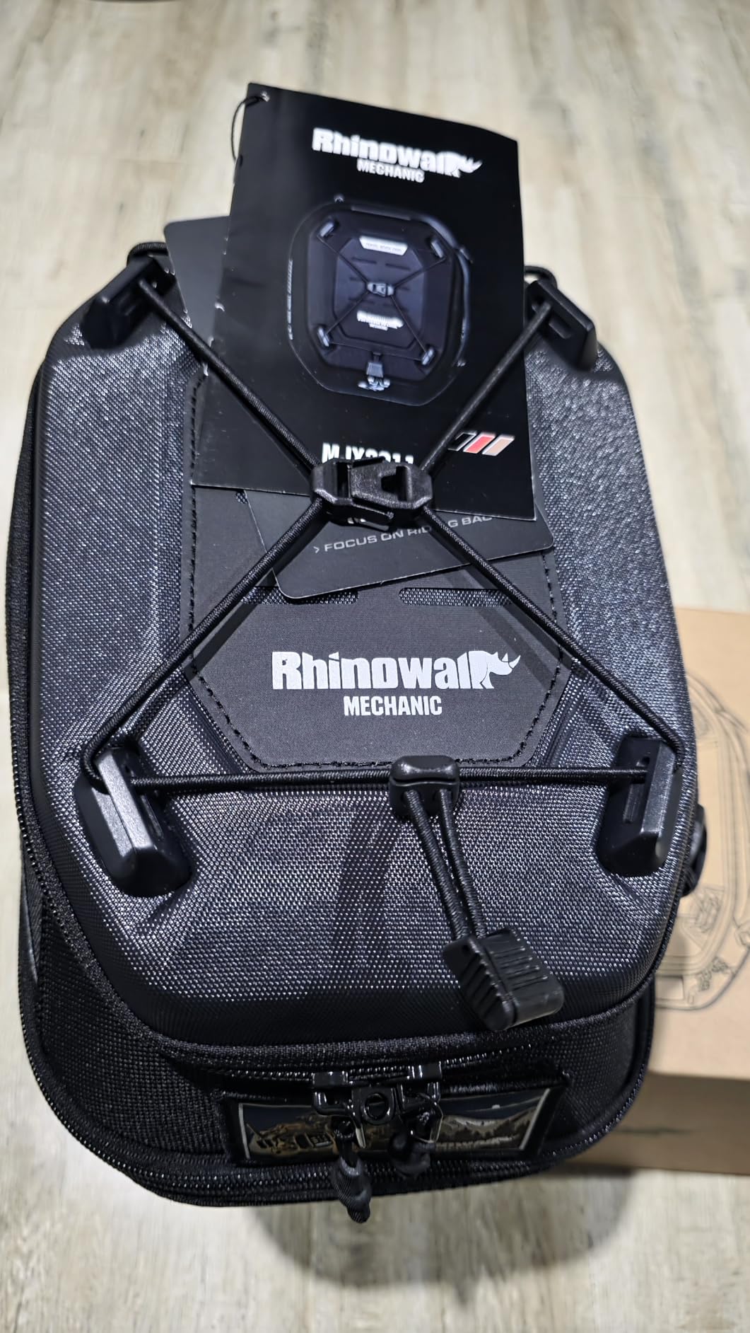 Rhinowalk Motorcycle Tank Bag 5L-6.5L with Strong Magnetic Quick Release Magnetic Tank Bag with Rain Cover fits Harley Davidson, Indian, Honda, Yamaha, Suzuki and More-Black customer photo 1