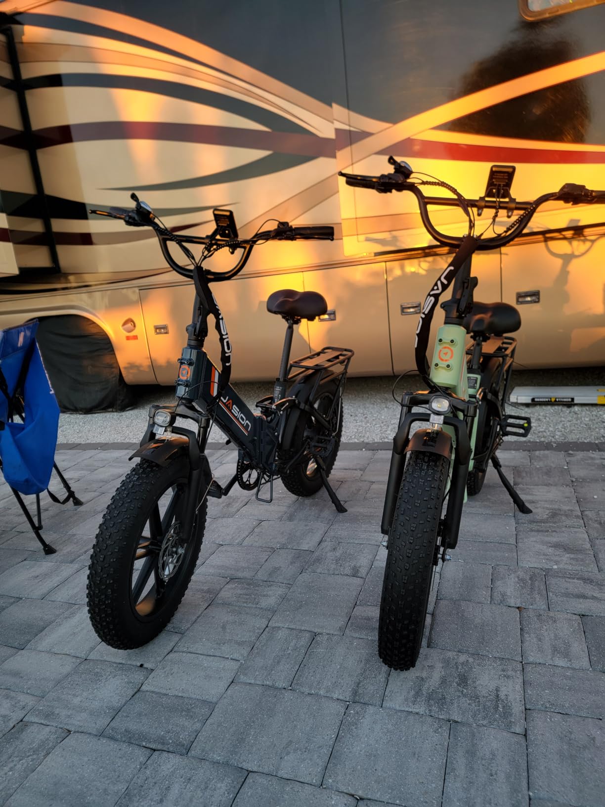 Jasion X Hunter ST Electric Bike for Adults,1400W Peak 20''Fat Tire Foldable E Bikes,Folding Ebike Up to 71 Miles Range 30+MPH Adult Electric Bicycles,624WH Removable Battery,Certified by UL2849 customer photo 2